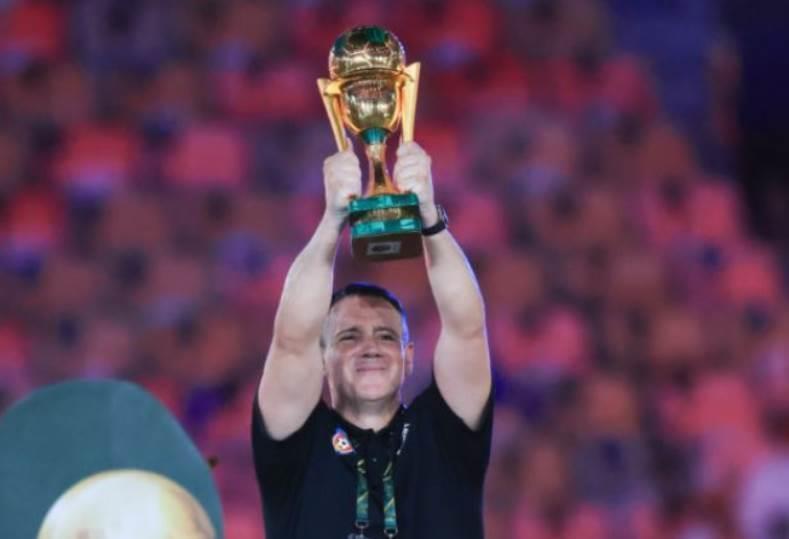 مدرب الفيحاء