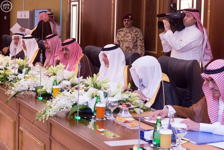 ولي العهد يرأس اجتماع لجنة الحج العليا ولي العهد يرأس اجتماع لجنة الحج العليا