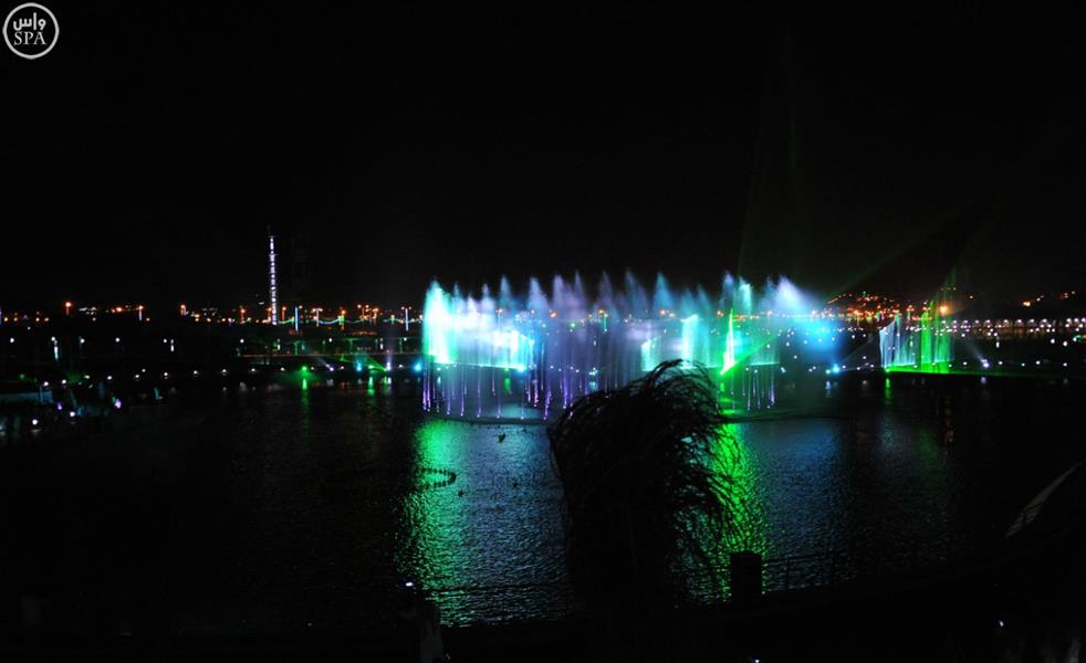  الأمير خالد الفيصل يفتتح متنزه الردف العام بالطائف