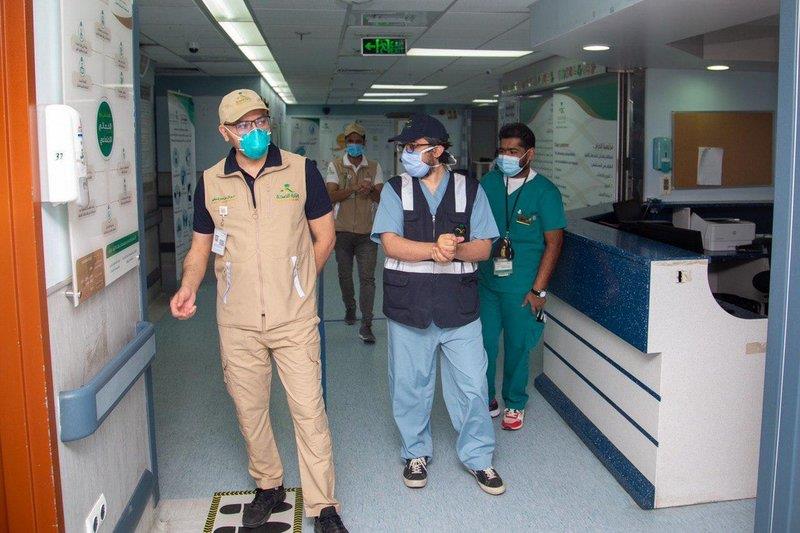 جولة مفاجئة لمدير 