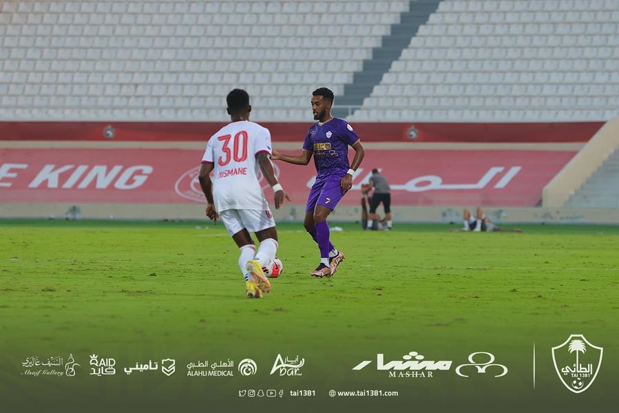 الطائي يهُزم وديًا بثنائية أمام الشارقة الإماراتي