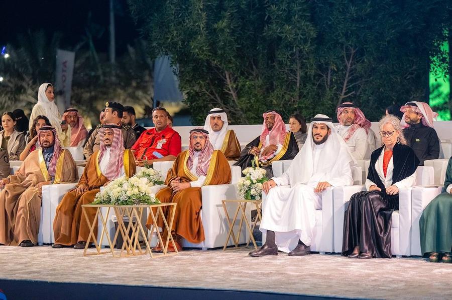 أمير القصيم يتوّج الفائزات برالي جميل النسائي