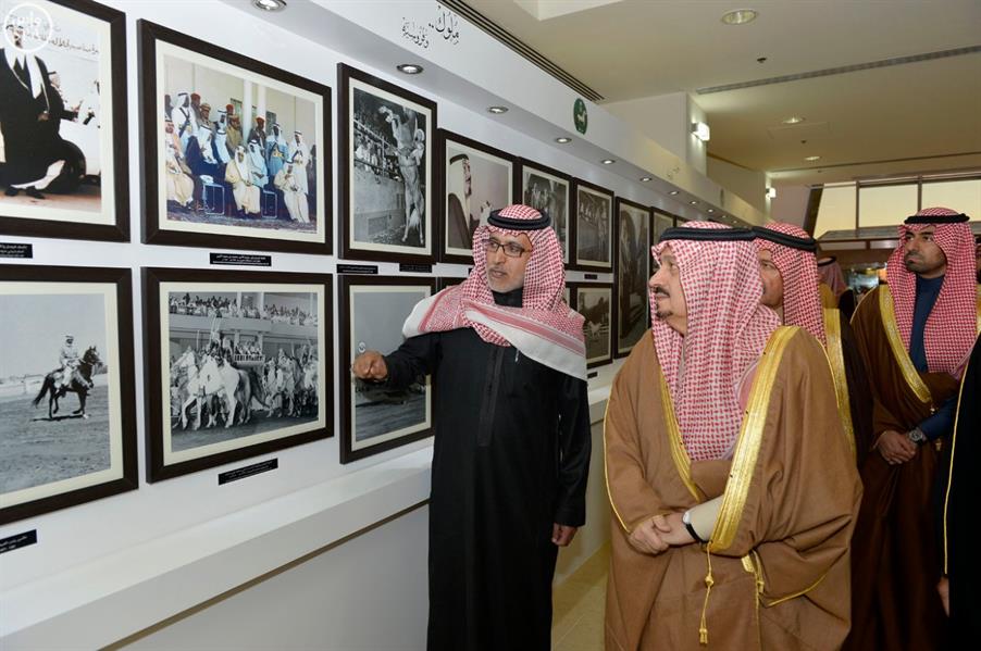  أمير الرياض يرعى حفل سباق نادي الفروسية السنوي الكبير