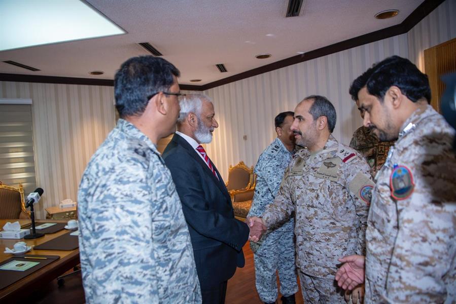 كلية القيادة