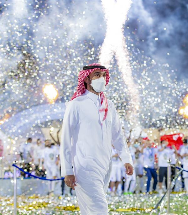 وزير الرياضة يتوّج 