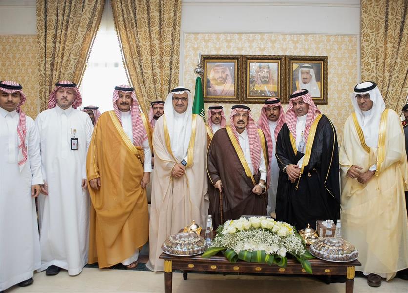 أمير منطقة الرياض الأمير فيصل بن بندر بن عبدالعزيز