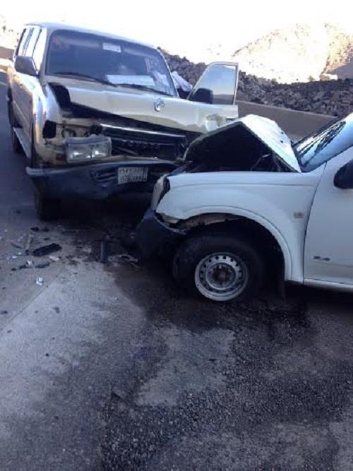 10 إصابات لمعلمات وأطفالهن في تصادم بظهران الجنوب