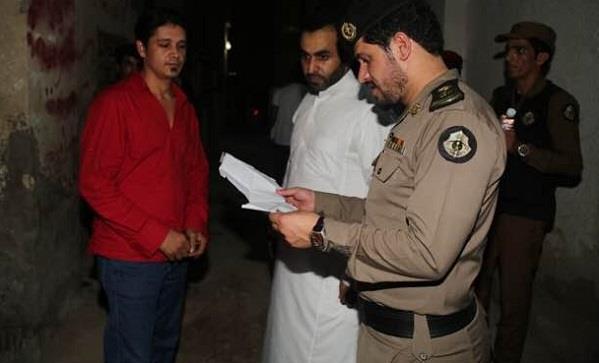 بالصور.. حملة أمنية بجدة تطيح بـ 250 مخالفاً لأنظمة الإقامة والعمل