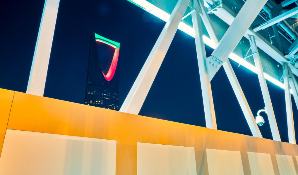 الرياض تشارك الإمارات احتفالاتها اليوم الوطني 