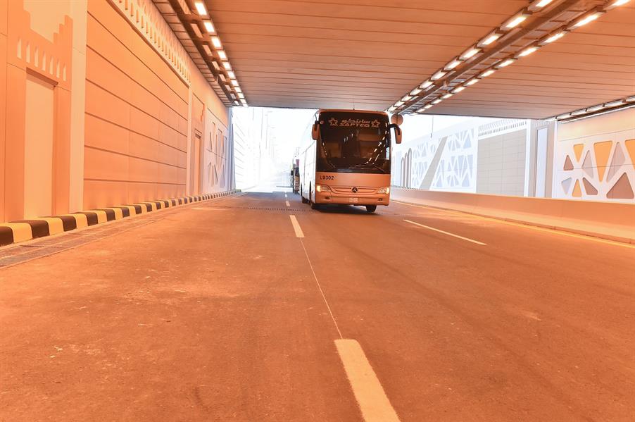 شاهد.. أمير نجران يفتتح نفق طريق الملك سعود 