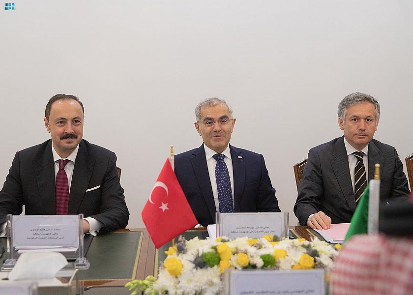  نائب وزير الخارجية يعقد مع نظيره التركية جولة المشاورات السياسية الأولى