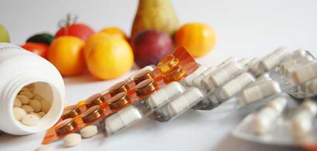 الفيتامينات والمكملات
