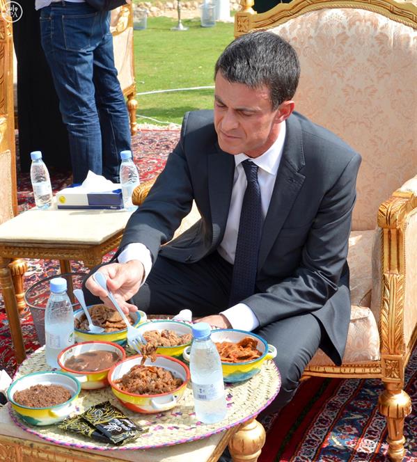 رئيس وزراء فرنسا يزور حي البجيري بالدرعية التاريخية