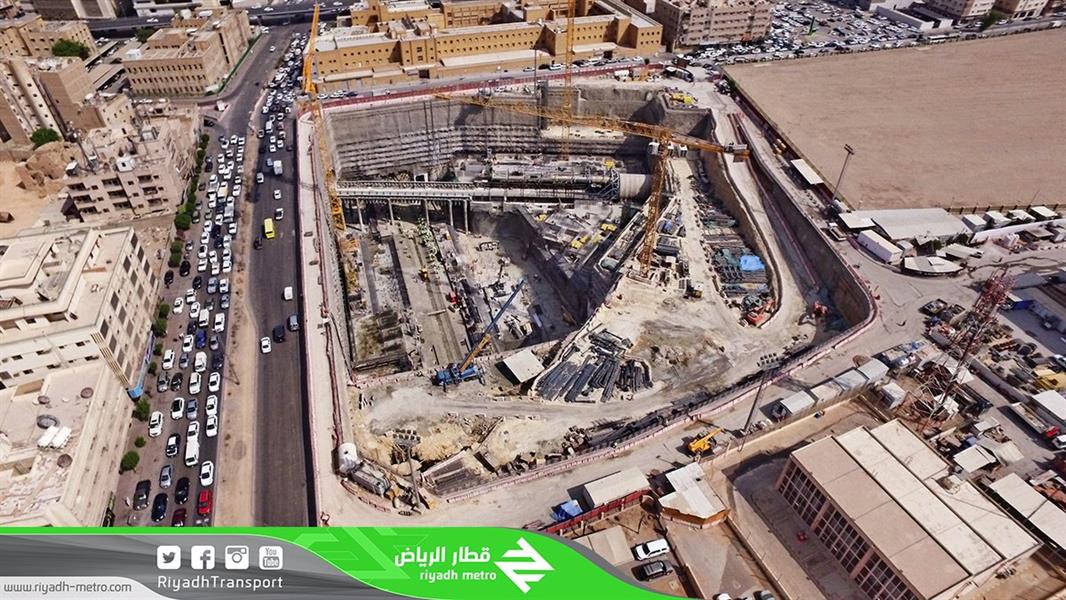 آلة الحفر آلة الحفر