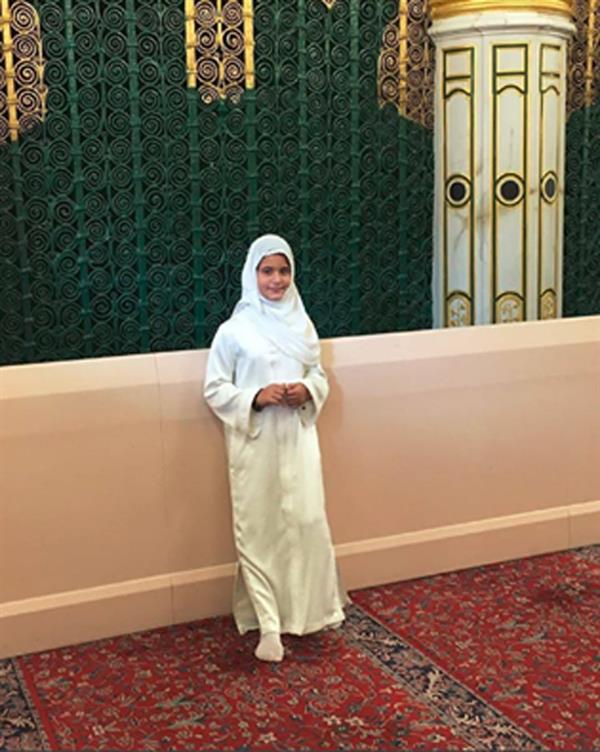 الأميرة هيا والشيخة الجليلة تؤديان العمرة الأميرة هيا والشيخة الجليلة تؤديان العمرة