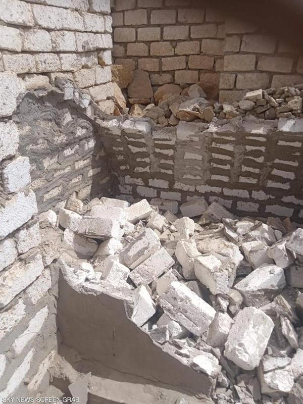 واقعة غريبة.. مصري ذهب لزيارة قبر والده فاكتشف اختفاء الجثة واقعة غريبة.. مصري ذهب لزيارة قبر والده فاكتشف اختفاء الجثة