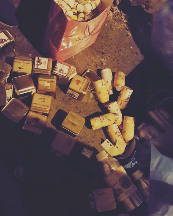 حيل متعدده ومستودعات سرية لبيع المعسل