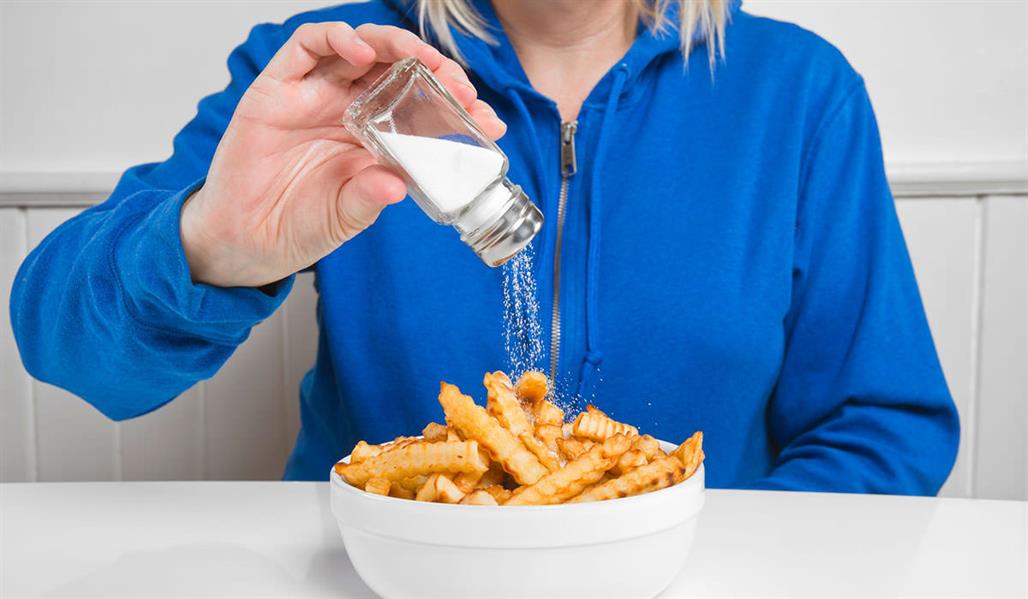 أطعمة بالملح الزائد