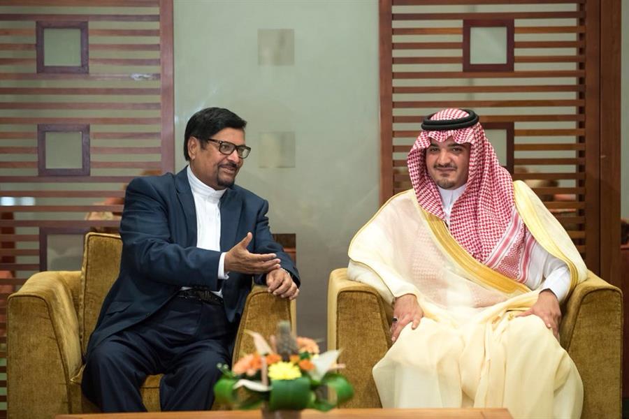 وزير الداخلية يصل جمهورية موريشيوس