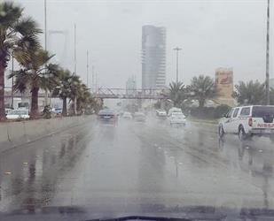 أخبار 24 بالفيديو والصور أمطار غزيرة على مدينة الرياض