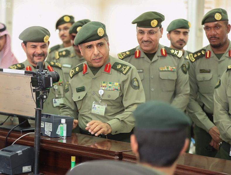 مدير عام الجوازات يتفقد صالات الحج بمنفذي البطحاء وسلوى