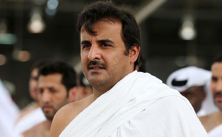 صور لتميم بن حمد والوفد المرافق له خلال أدائهم مناسك العمرة صور لتميم بن حمد والوفد المرافق له خلال أدائهم مناسك العمرة