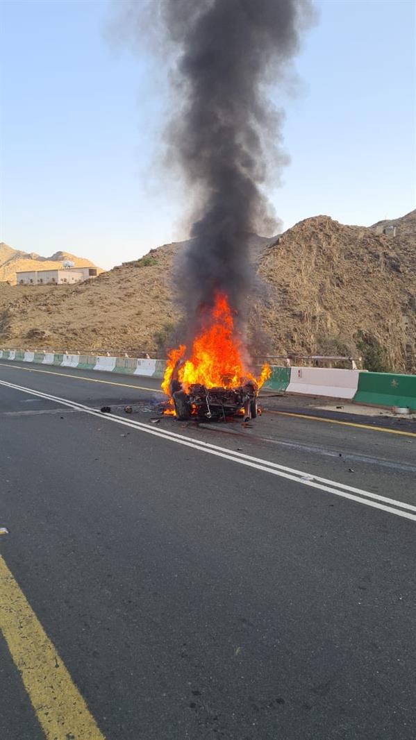 الناجي من حريق سيارته بالطائف يروي تفاصيل الحادث: 