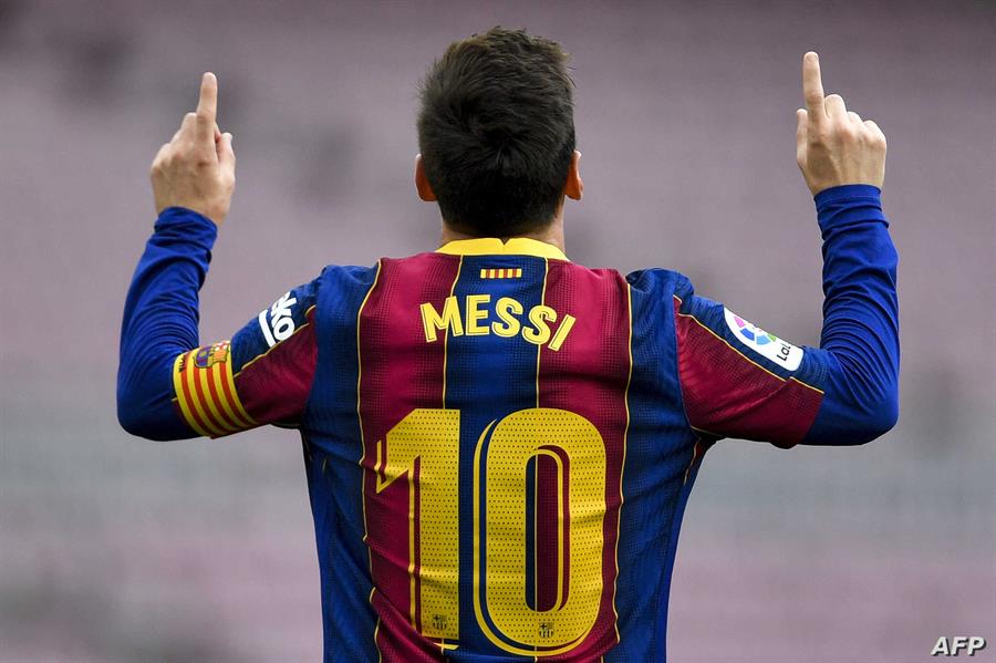 ميسي مع برشلونة 
