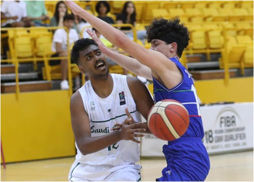 أخضر السلة الشاب يفوز على الكويت ويتأهل لكأس آسيا