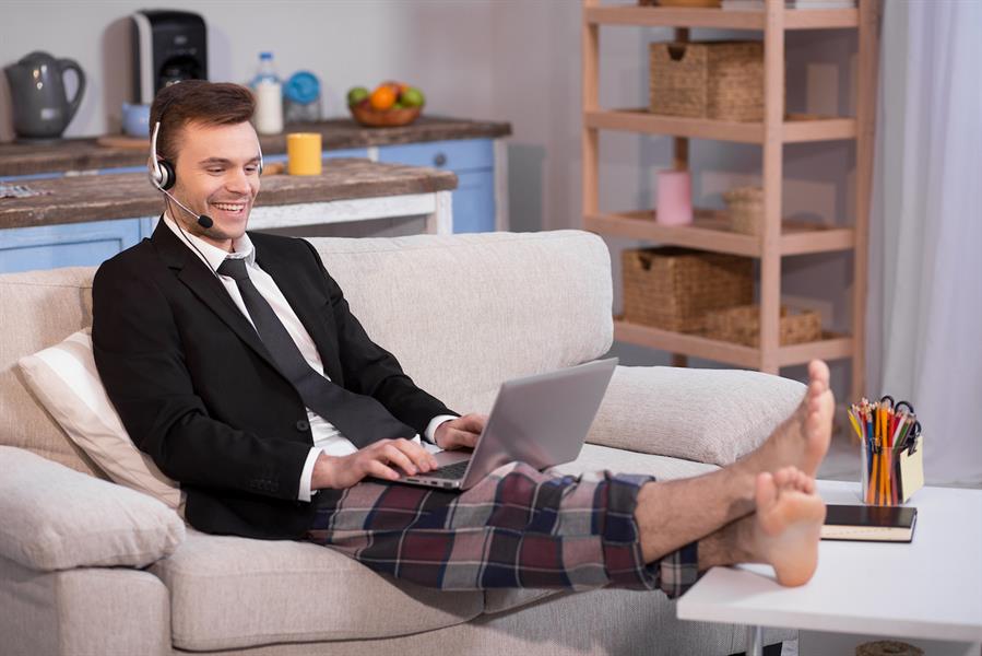 الاجتماعات الاونلاين