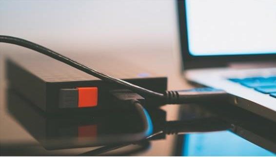 بهذا اللاصق.. لن تضيع أشياؤك بعد اليوم