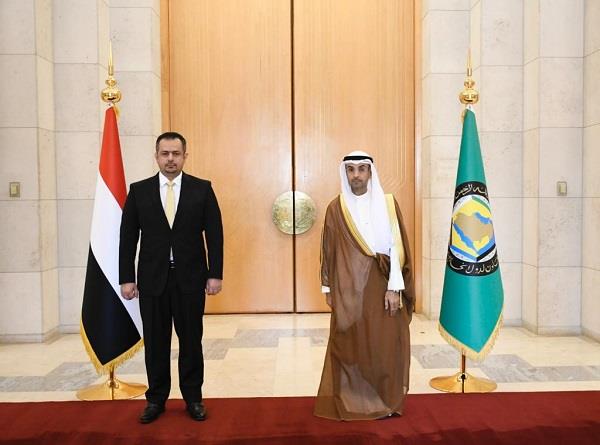 الحجرف يؤكد أهمية المشاورات اليمنية لإنهاء الصراع وتحقيق الاستقرار في اليمن