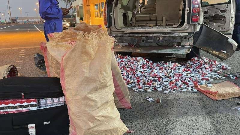 إحباط تهريب ما يقارب 800 كرز سجائر عبر منفذ النويصيب