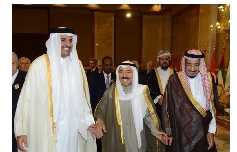 ولي العهد الأمير سلمان بن عبدالعزيز، مع الشيخ تميم والشيخ صباح