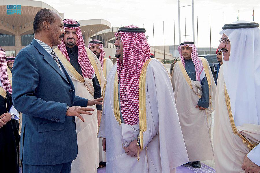 رئيس دولة إريتريا يغادر الرياض