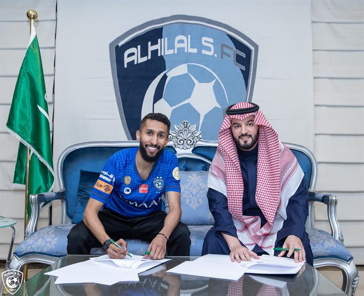 توقيع سلمان الفرج مع الهلال توقيع سلمان الفرج مع الهلال