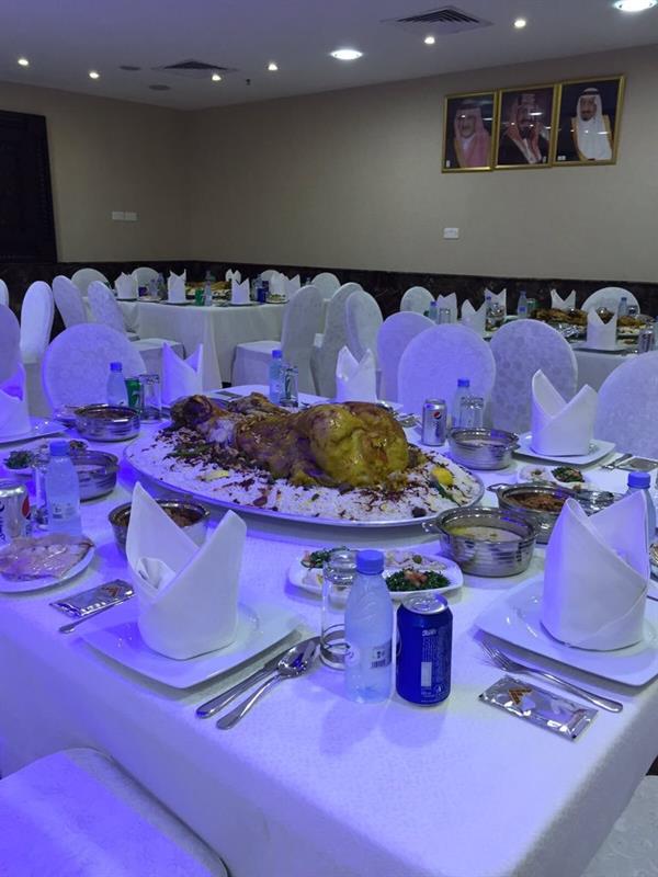 هدية من ولي العهد لموقوف أمني بمناسبة زواجه هدية من ولي العهد لموقوف أمني بمناسبة زواجه