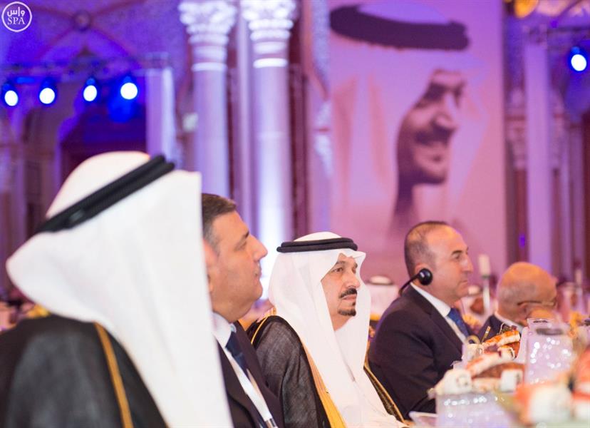 بالفيديو.. خادم الحرمين يرعى المؤتمر الدولي 