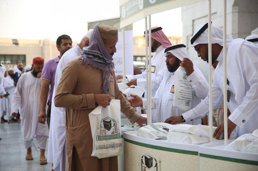 وكالة شؤون المسجد النبوي تطلق حملة (تواصل)