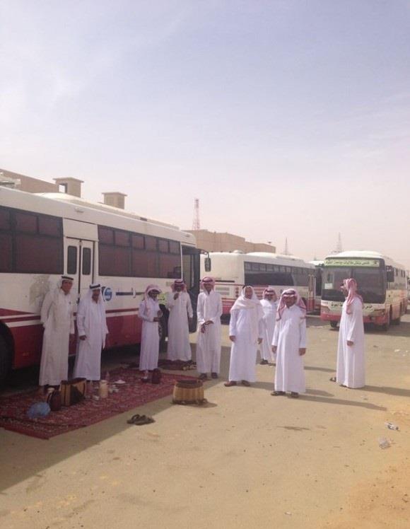 سائقي باصات جامعة الجوف