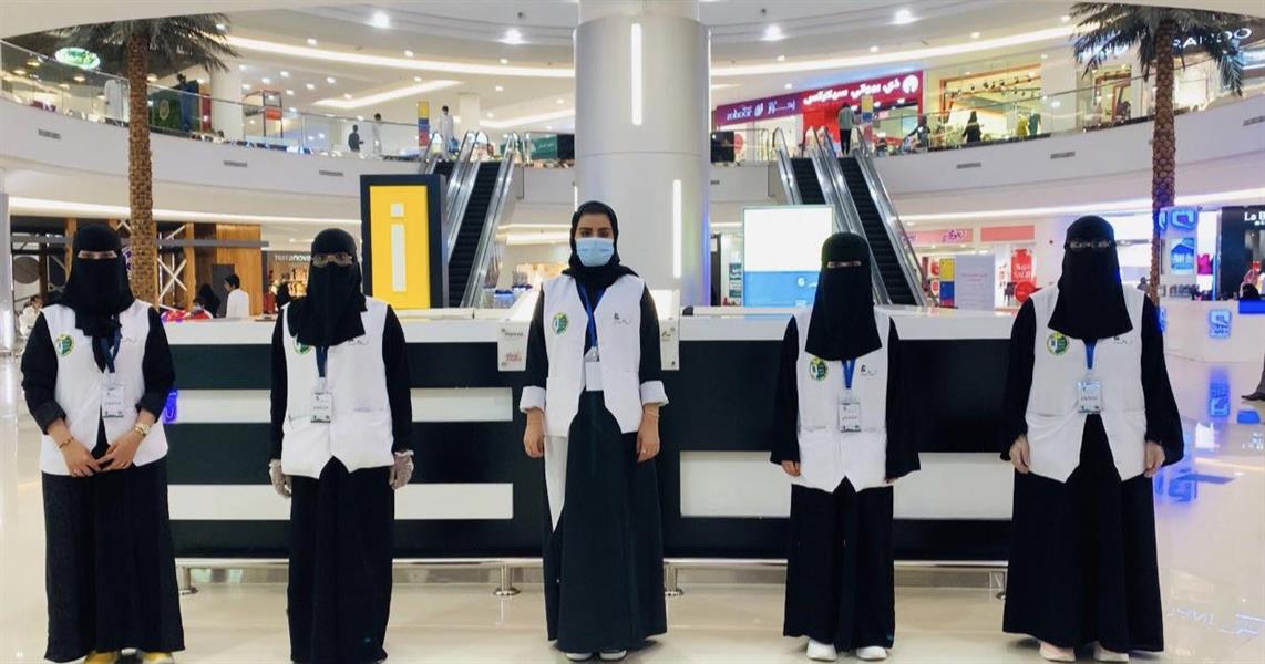 صور.. ضبط 7 مراكز تسوق مخالفة للإجراءات الاحترازية بـ صور.. ضبط 7 مراكز تسوق مخالفة للإجراءات الاحترازية بـ