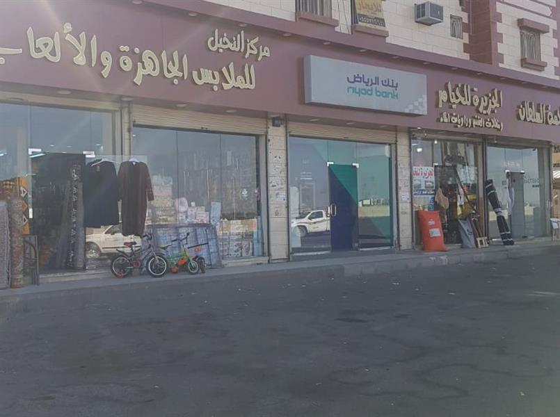 أمانة الطائف تحسن واجهات المحلات التجارية أمانة الطائف تحسن واجهات المحلات التجارية