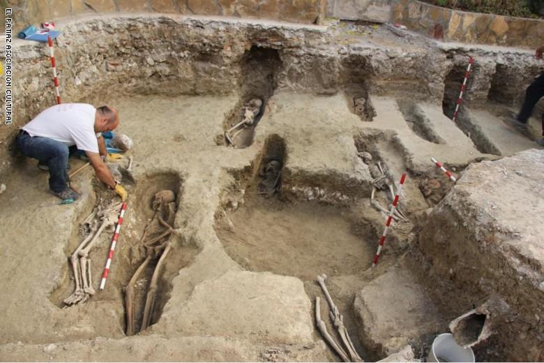 جثامينها ترقد على جانبها الأيمن.. العثور على قبور لمسلمي الأندلس تعود لما قبل عام 1300م