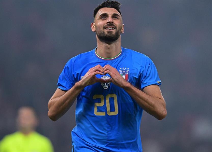 إيطاليا تفوز بثلاثية وديًا أمام ألبانيا (صور) إيطاليا تفوز بثلاثية وديًا أمام ألبانيا (صور)