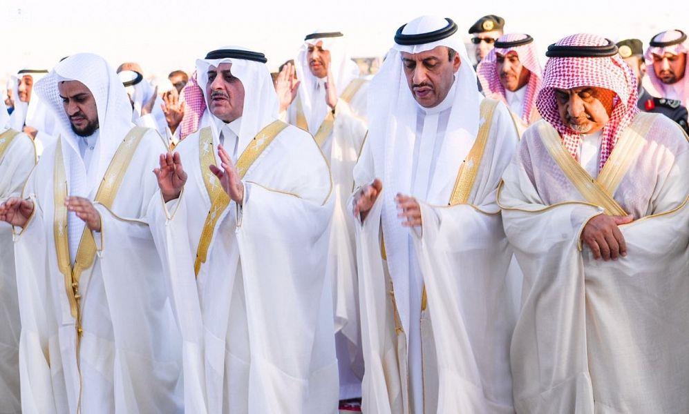 جموع المصلين يؤدون صلاة عيد الأضحى في الحرمين ومختلف أنحاء المملكة