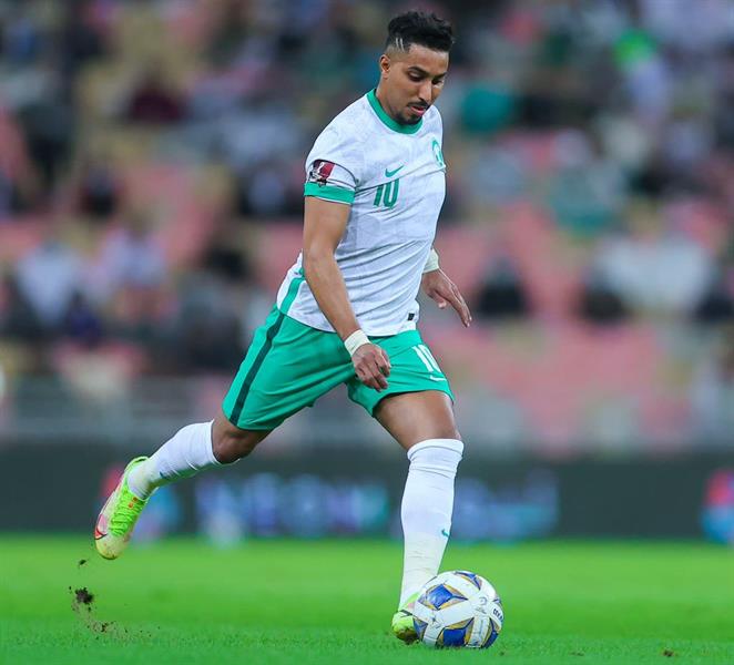 التعادل السلبي يُسيطر على الشوط الأول من مباراة 