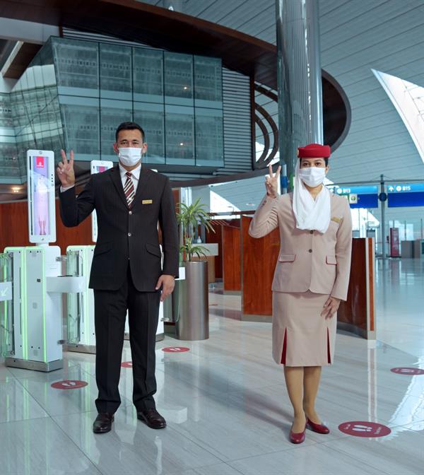 طيران الامارات