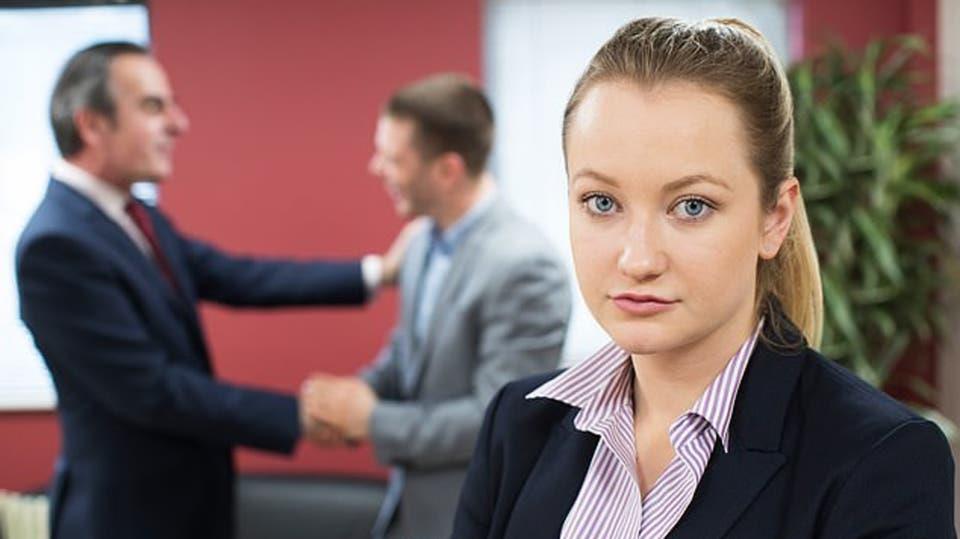  عدم تكافؤ الفرص بالعمل