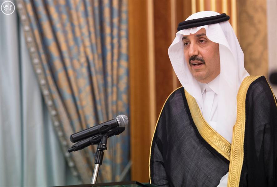  الوزراء والمسؤولون يؤدون القسم أمام الملك سلمان