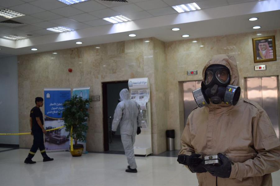 الدفاع المدني يباشر حادث تسرب غاز بجامعة الإمام بالرياض